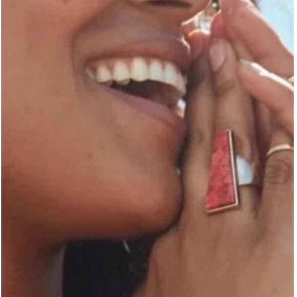 Kendra Scott Red Abalone Magnesite Collins Cocktail Ring Sz 6. NWOT - Picture 2 of 7